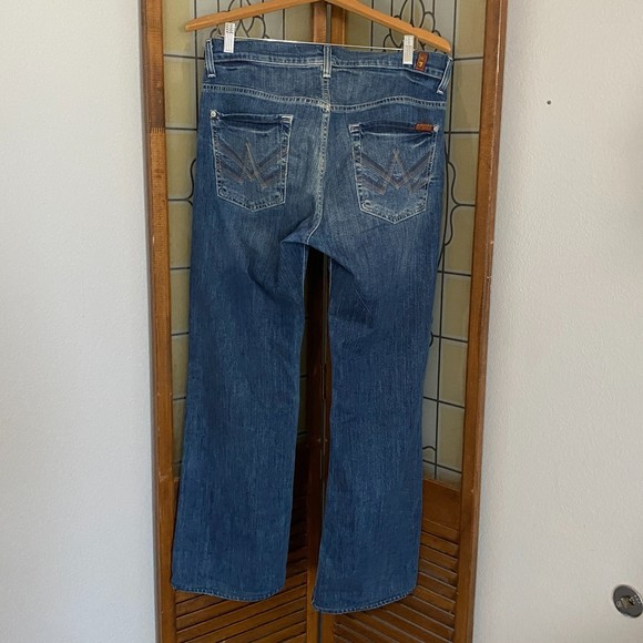 7 For All Mankind 'A' Pocket Bootcut/Flare Dark Wash Jeans Size 32 - Picture 3 of 13